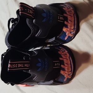 adidas NMD R1Core Black Signal Coral (GS)